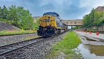 CSX 507 leads M428.